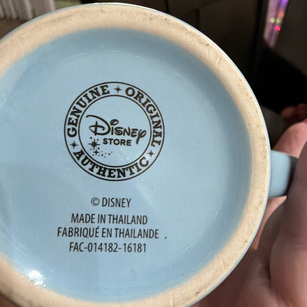 Disney Frozen Elsa and Anna Genuine Original Authentic Disney Store Ceramic Mug2