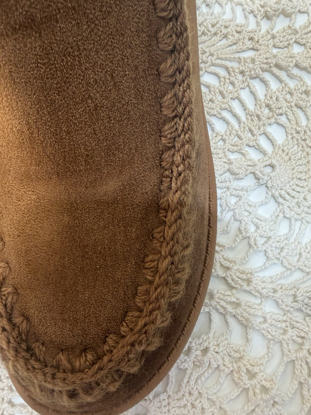 Portland Sheepskin Moccasin Slippers Women’s Size 8 Brown Suede Cozy Lined1