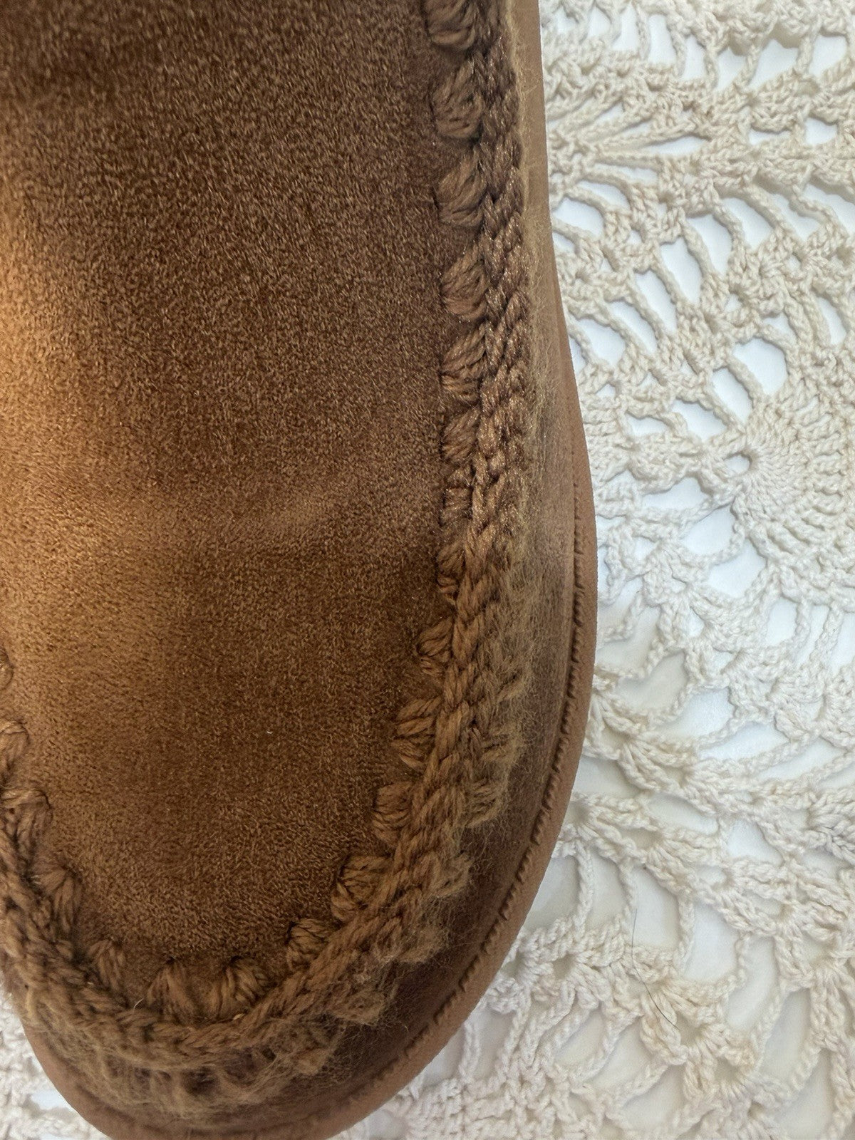 Portland Sheepskin Moccasin Slippers Women’s Size 8 Brown Suede Cozy Lined1