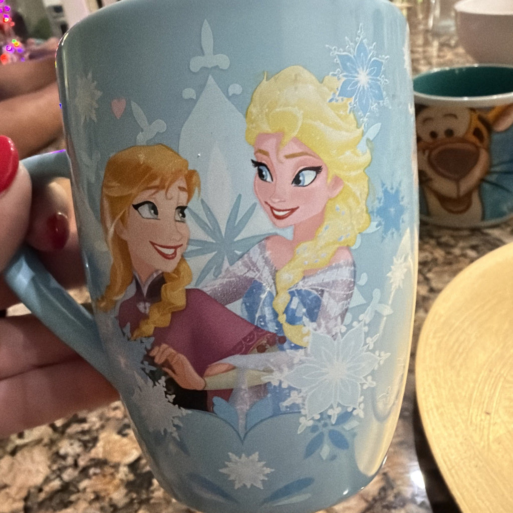Disney Frozen Elsa and Anna Genuine Original Authentic Disney Store Ceramic Mug1